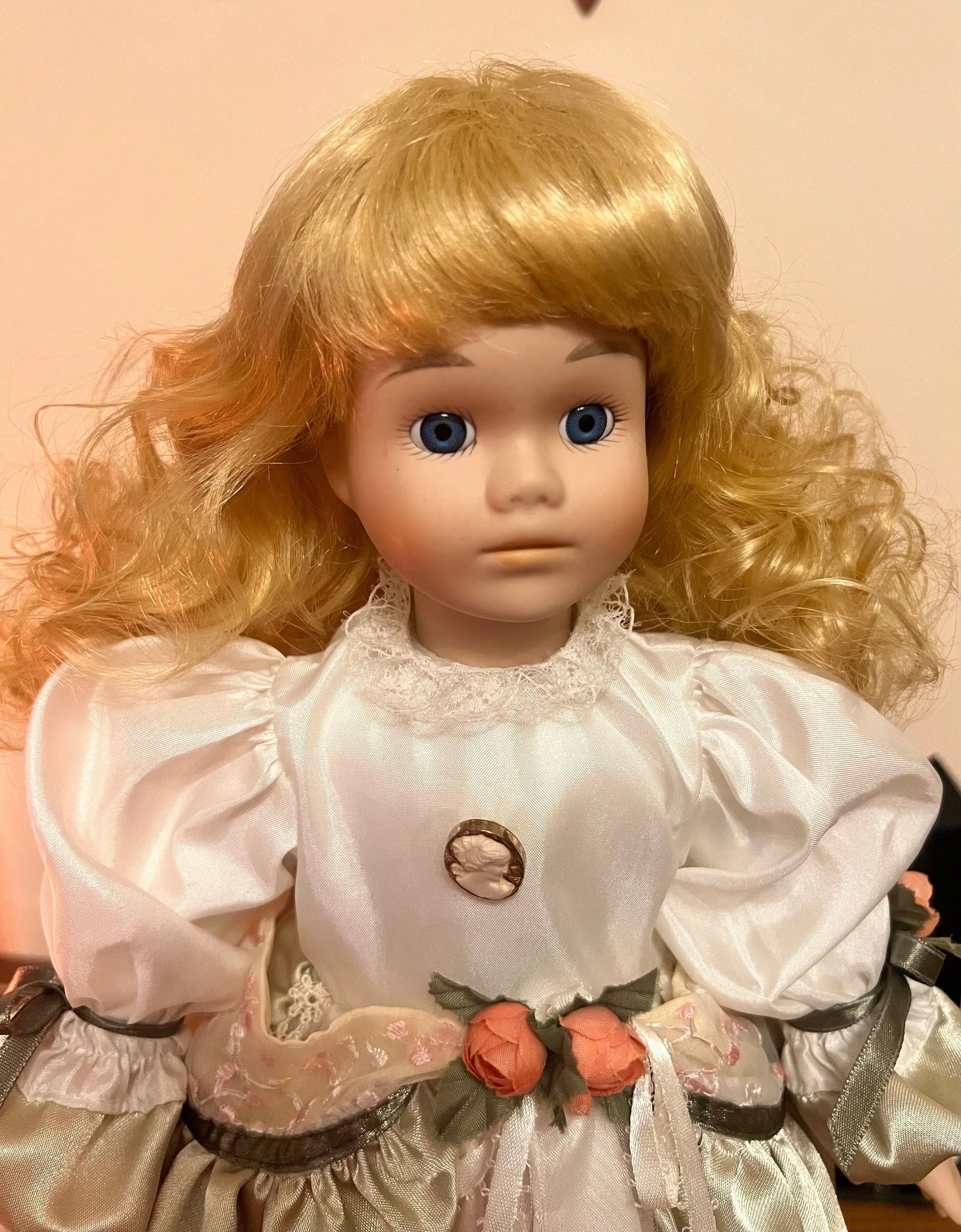 Haunted Vintage Porcelain Doll - Female - Attached is a wish granting and protective Djinn - Great condition, 41cm/16 inches tall - My Store