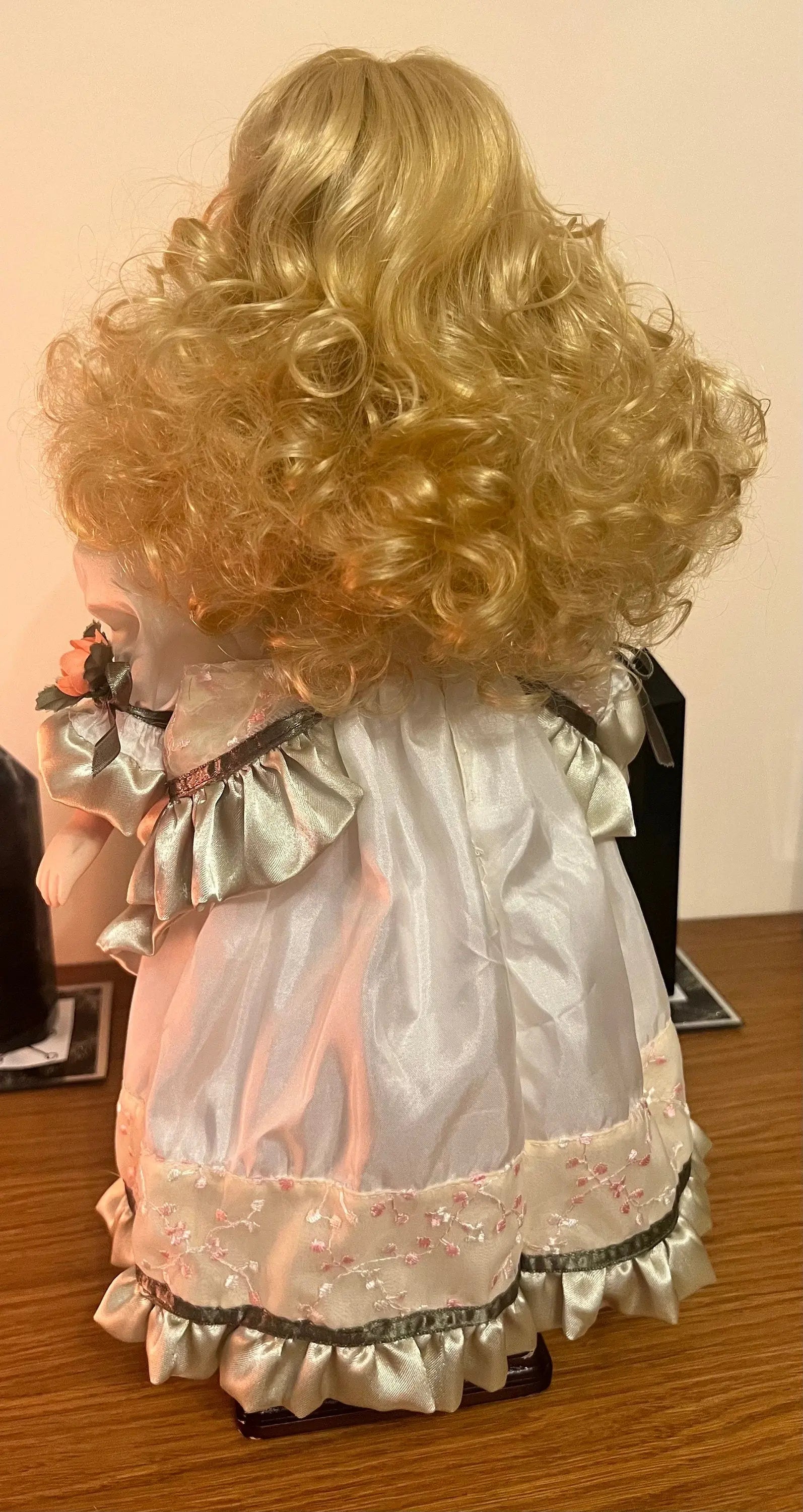 Haunted Vintage Porcelain Doll - Female - Attached is a wish granting and protective Djinn - Great condition, 41cm/16 inches tall - My Store